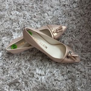 Christmas Deal!!Brand New Anne Klein Pumps
